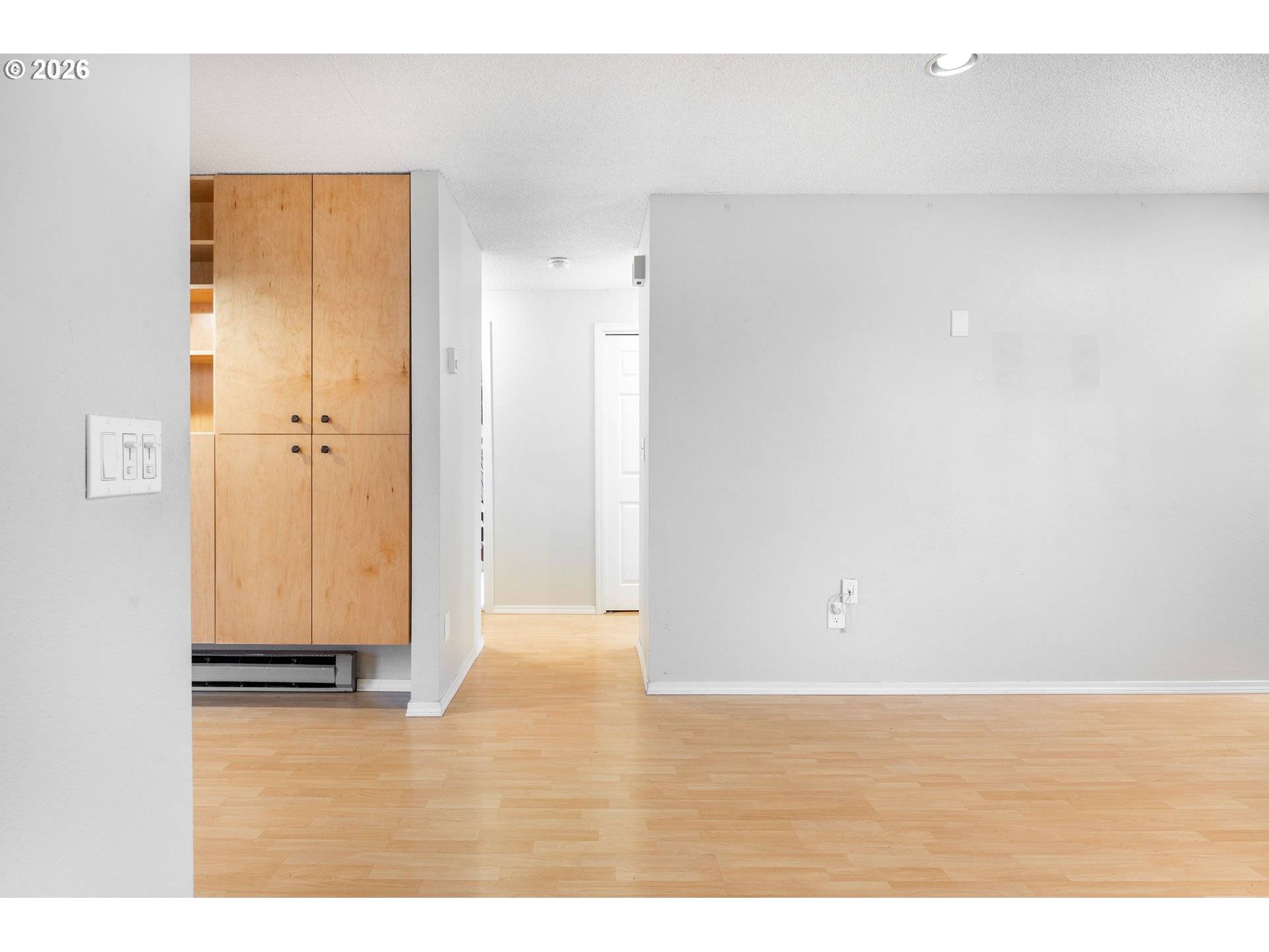 Hillsboro, OR 97123,2330 SE BROOKWOOD AVE #206