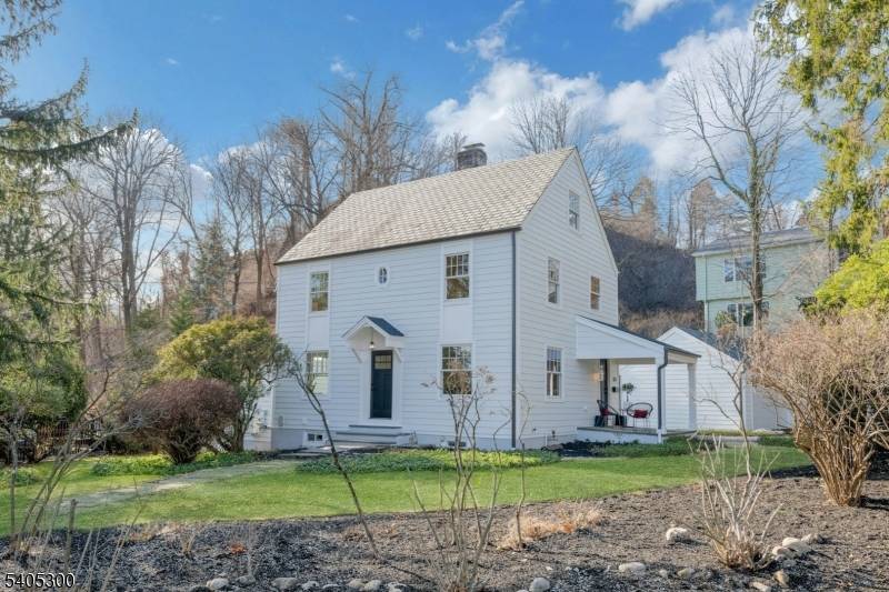 Montclair Twp., NJ 07043,30 Edgecliff Rd