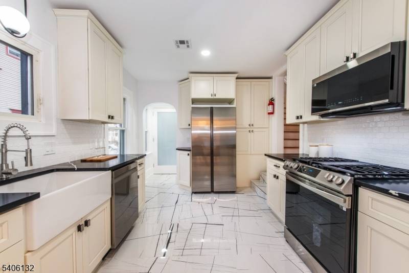 South Orange Village Twp., NJ 07079,570 Cameron Rd