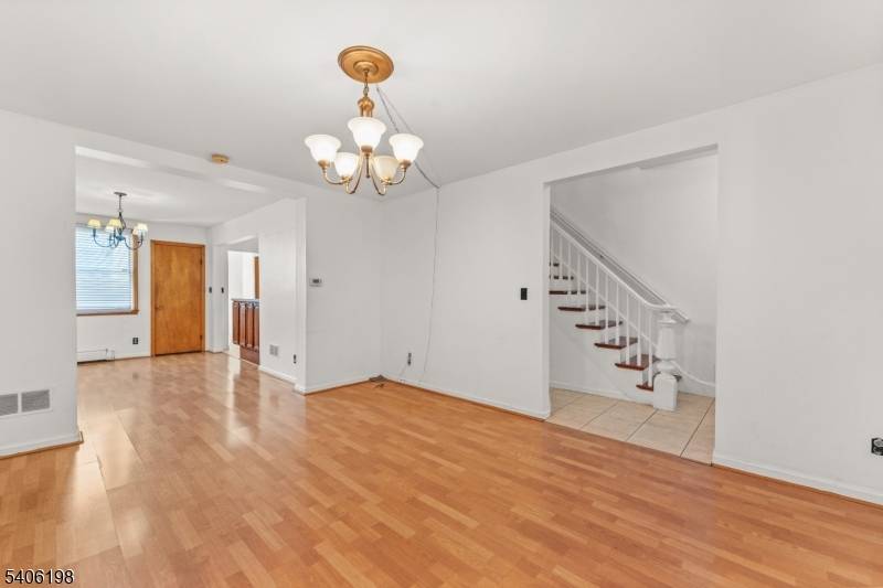 Clifton City, NJ 07011,27 Madison Ave