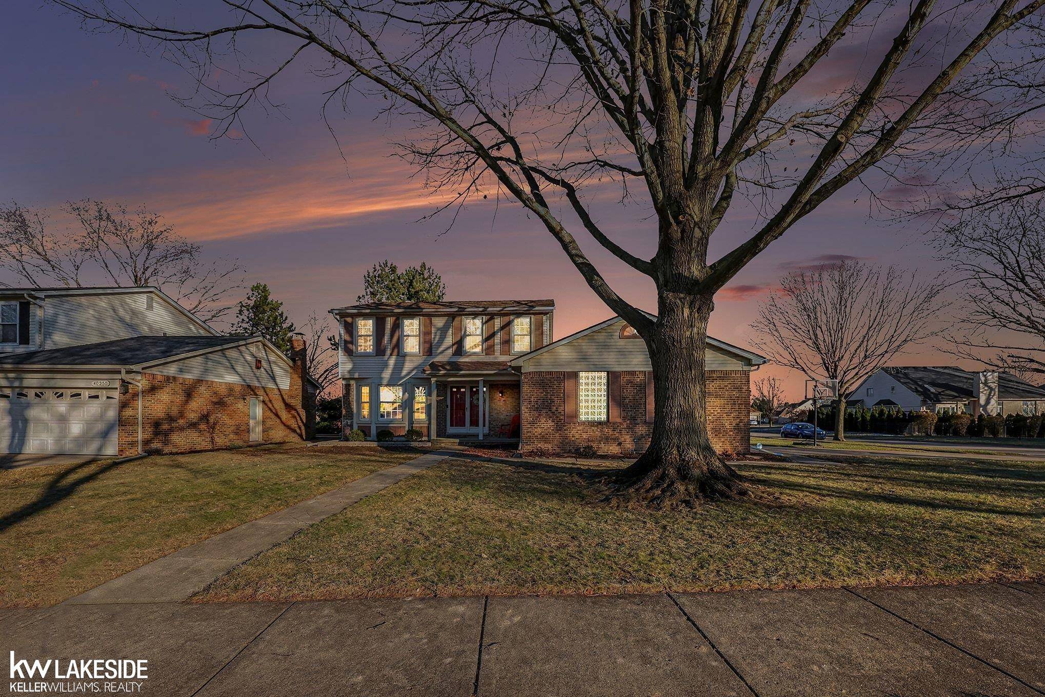 Sterling Heights, MI 48313,40336 Capitol DR