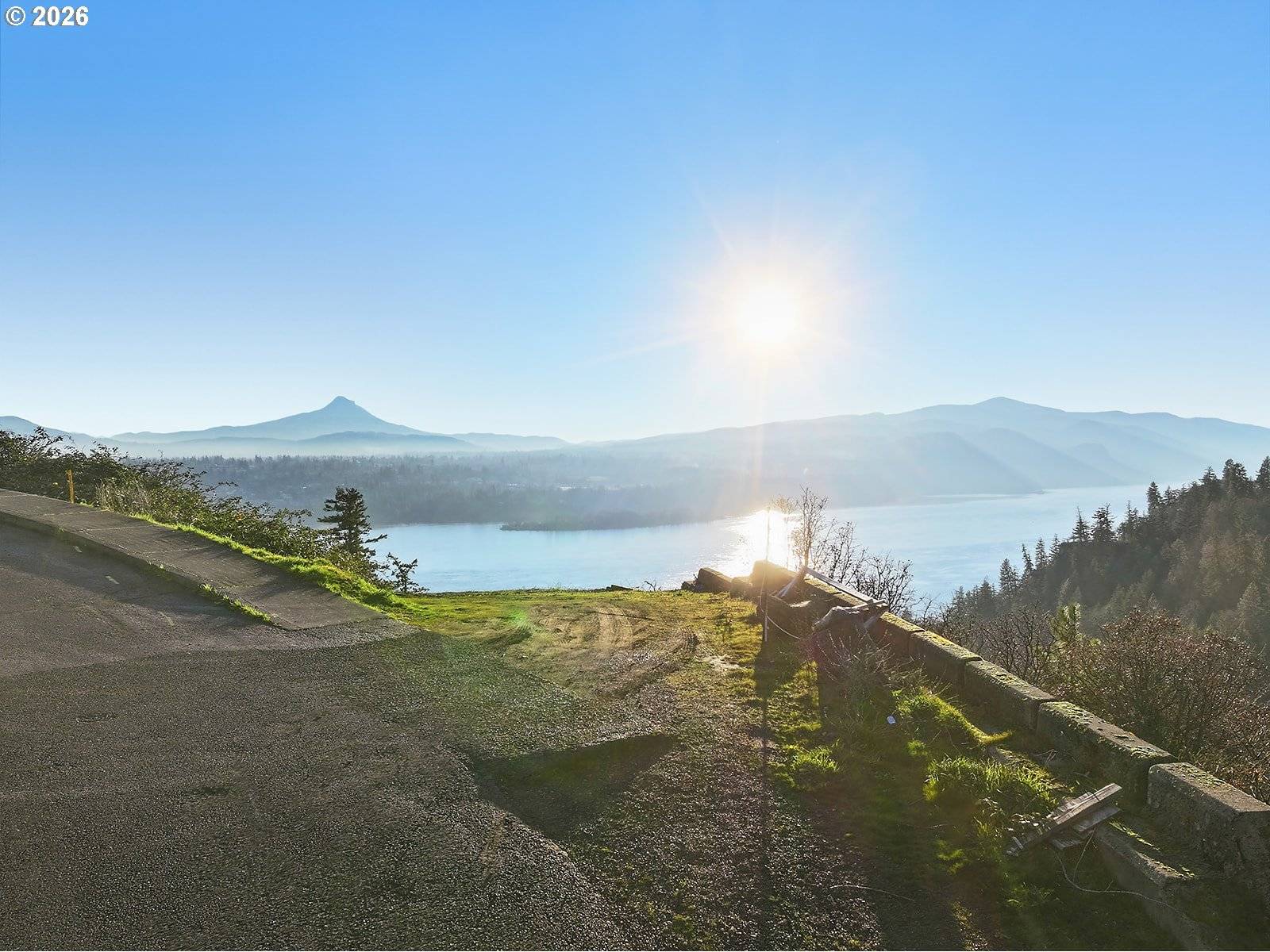 White Salmon, WA 98672,248 STERLING BLVD