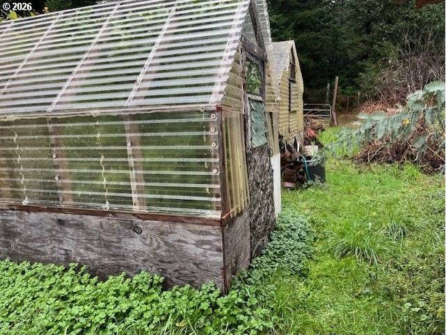 Gold Beach, OR 97444,33382 CEDAR VALLEY RD