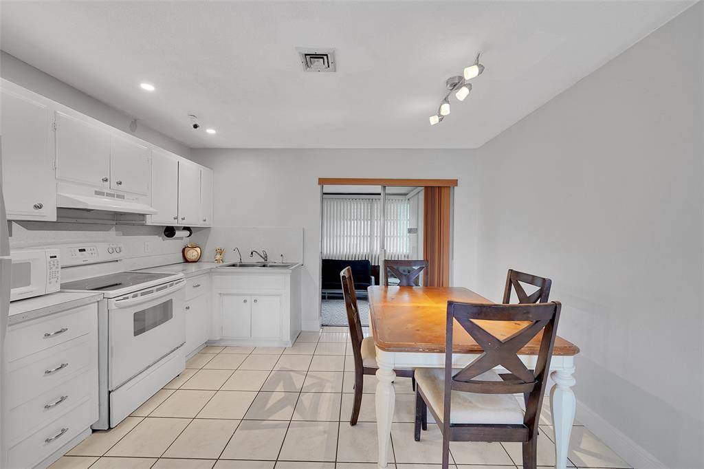 Tamarac, FL 33309,4563 NW 16th Terrace