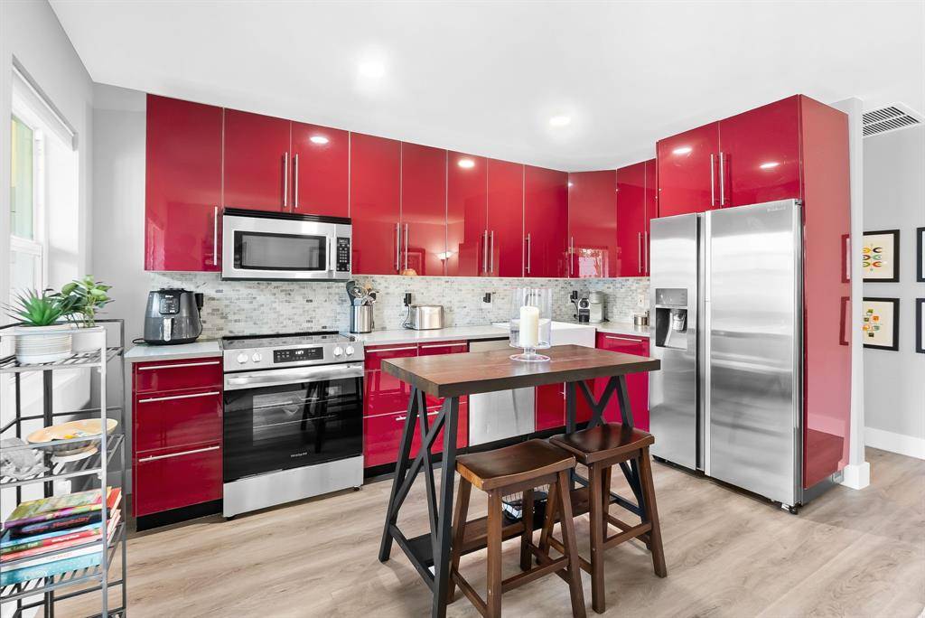 Fort Lauderdale, FL 33305,1200 NE 17th Ct #3