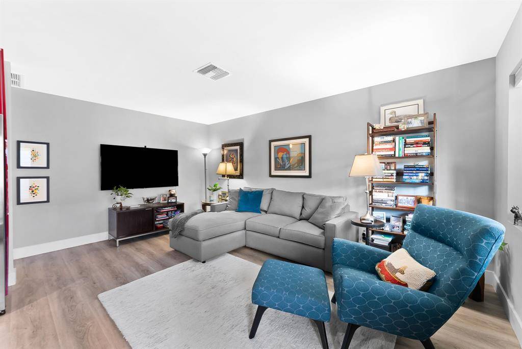 Fort Lauderdale, FL 33305,1200 NE 17th Ct #3