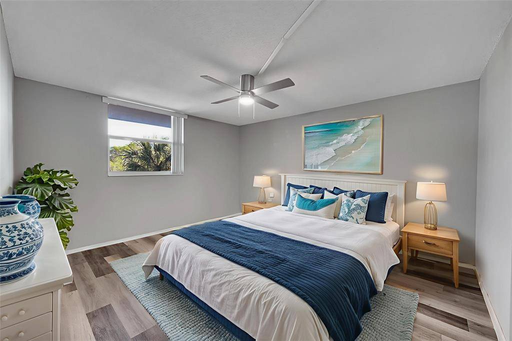 Boca Raton, FL 33487,6661 NW 2nd Avenue #304