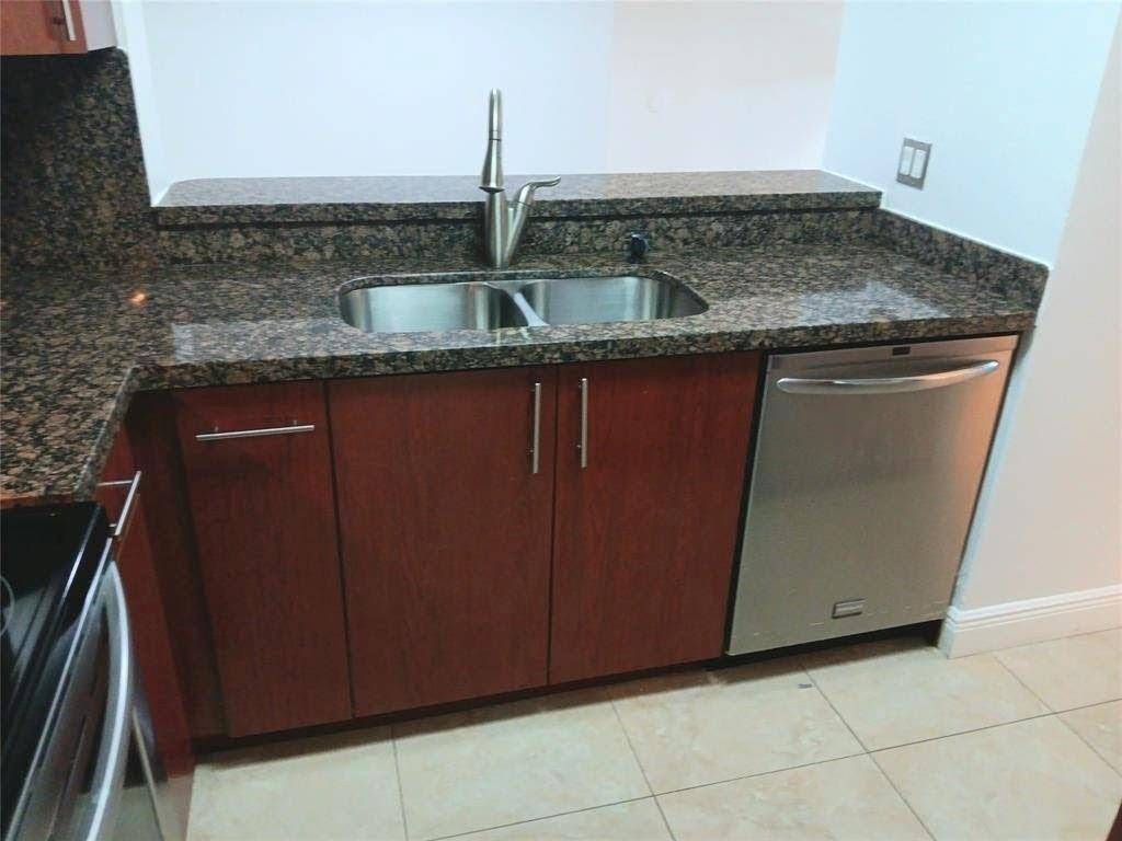 Pompano Beach, FL 33069,1265 SW 46th Ave #2207