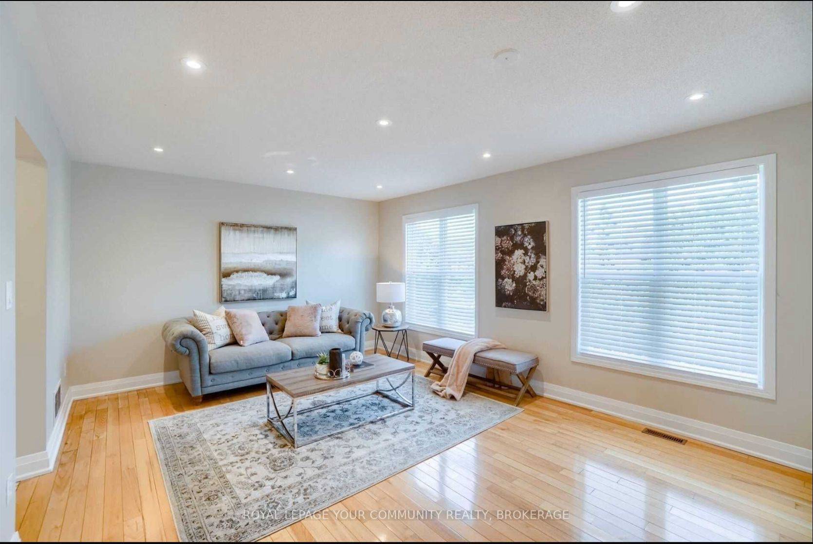 Mississauga, ON L5V 2Y4,5980 Whitehorn AVE #101