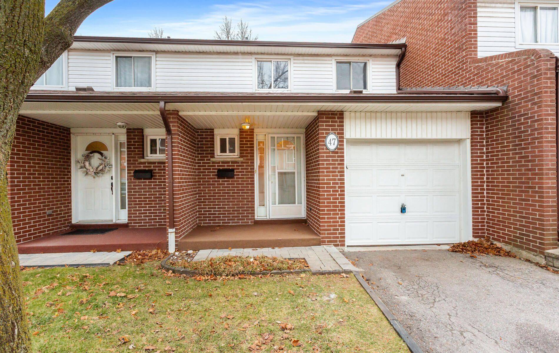 Mississauga, ON L5J 4E6,2380 Bromsgrove RD #47