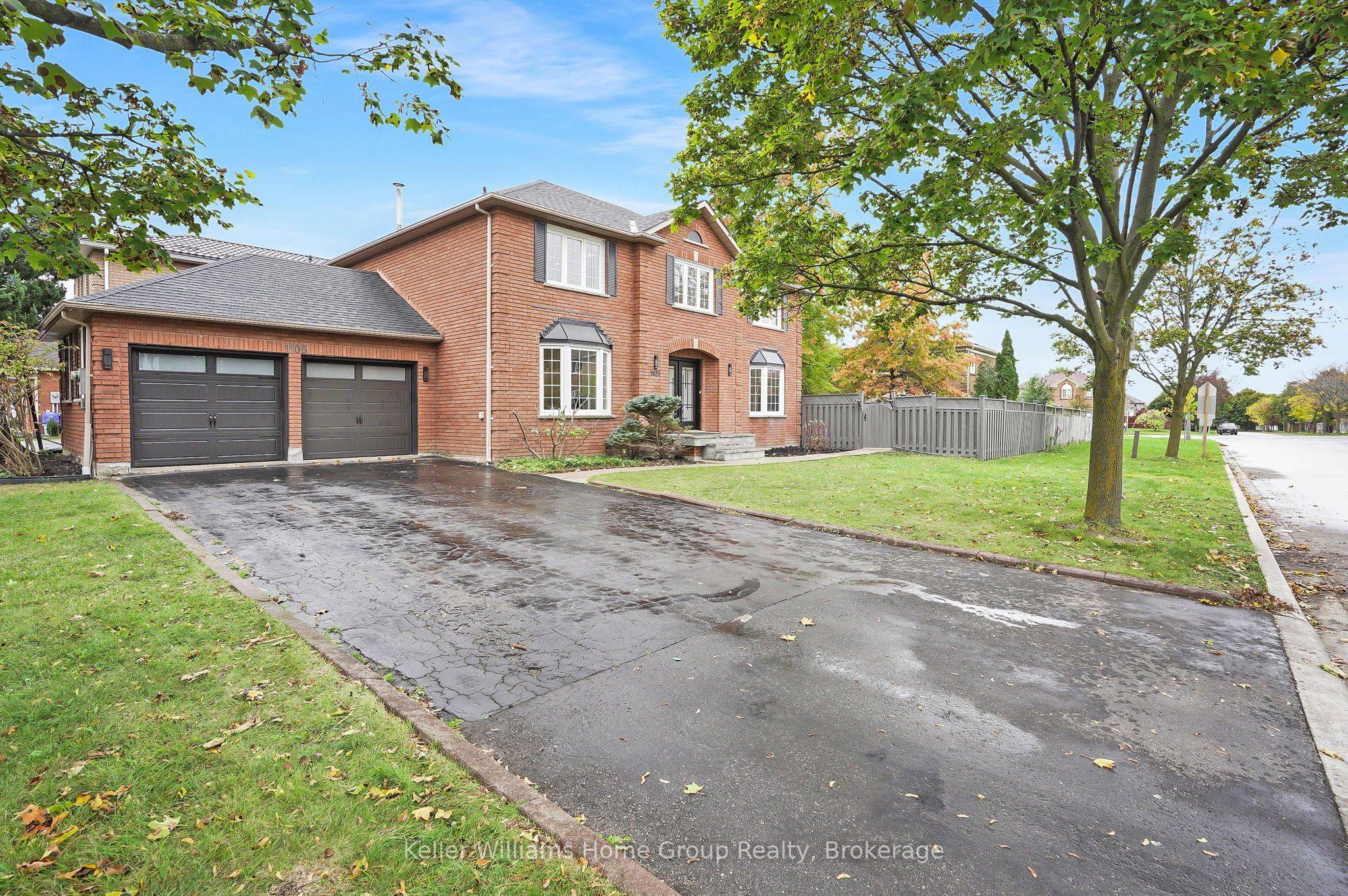 Mississauga, ON L5V 1B9,1105 Ewing CRES