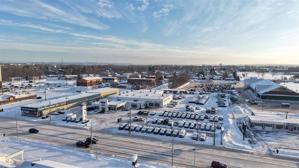 Sault Ste Marie, ON P6B 4Y5,68 Great Northern RD