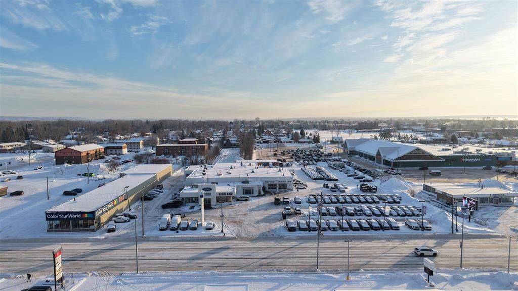 Sault Ste Marie, ON P6B 4Y5,68 Great Northern RD