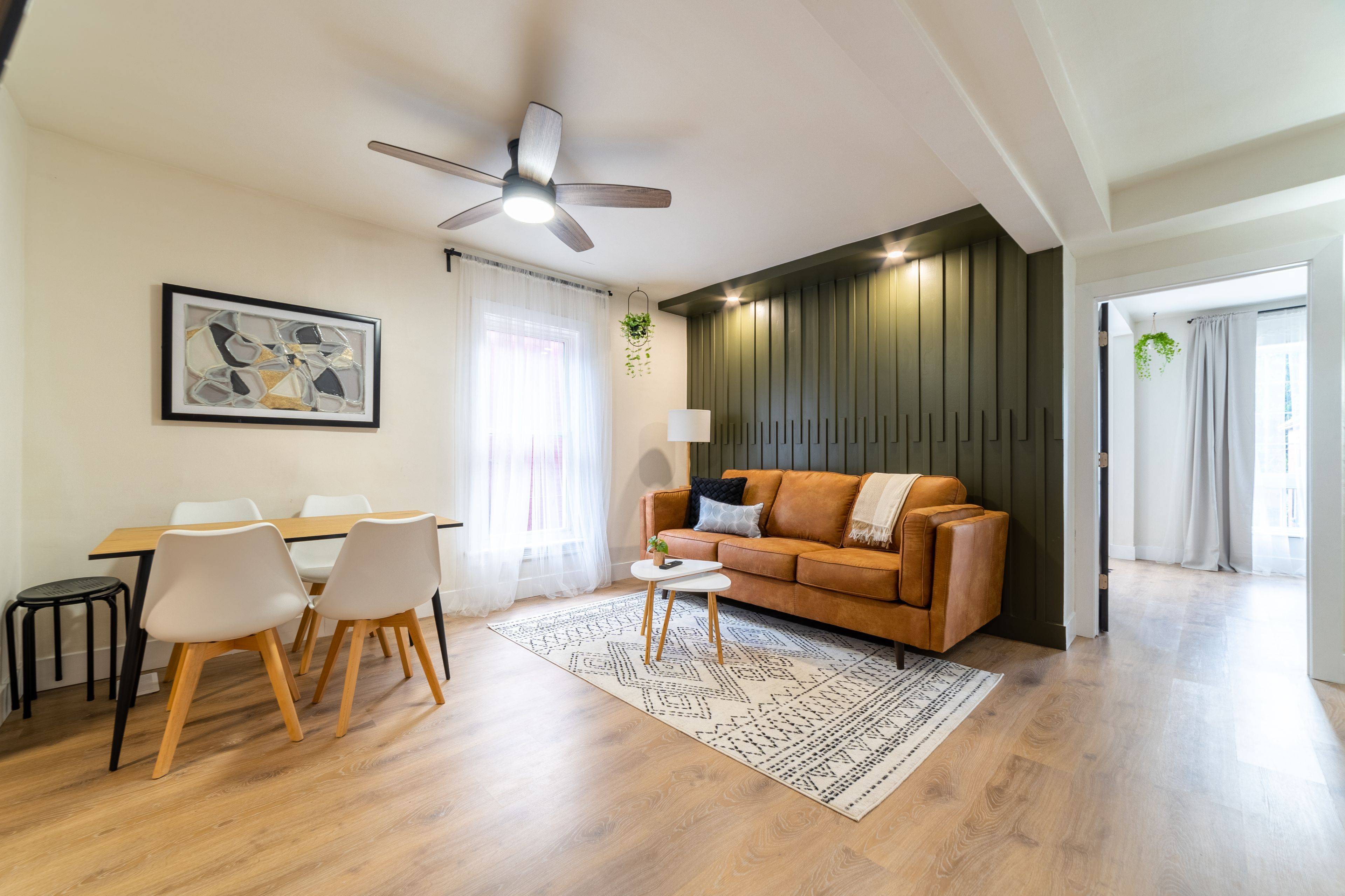 Hamilton, ON L8L 1V7,19 Century ST