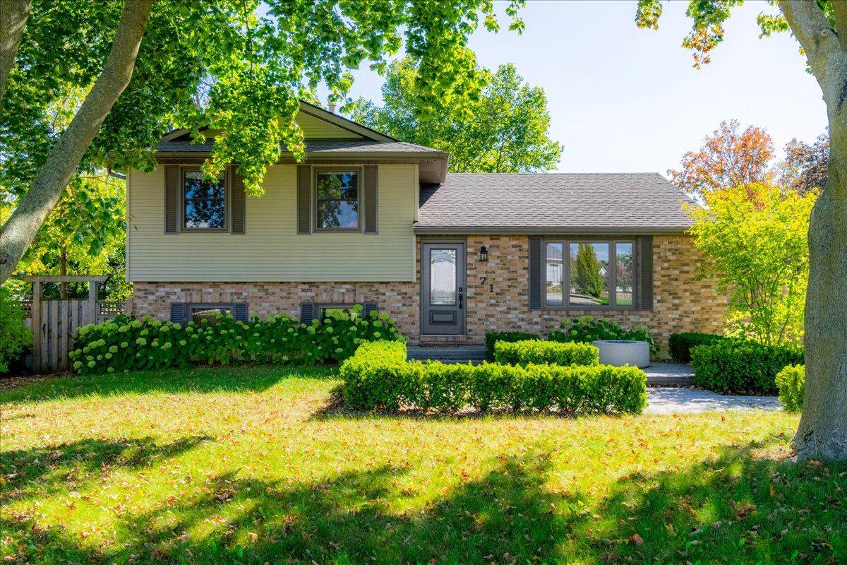 Norwich, ON N0J 1R0,71 North ST W