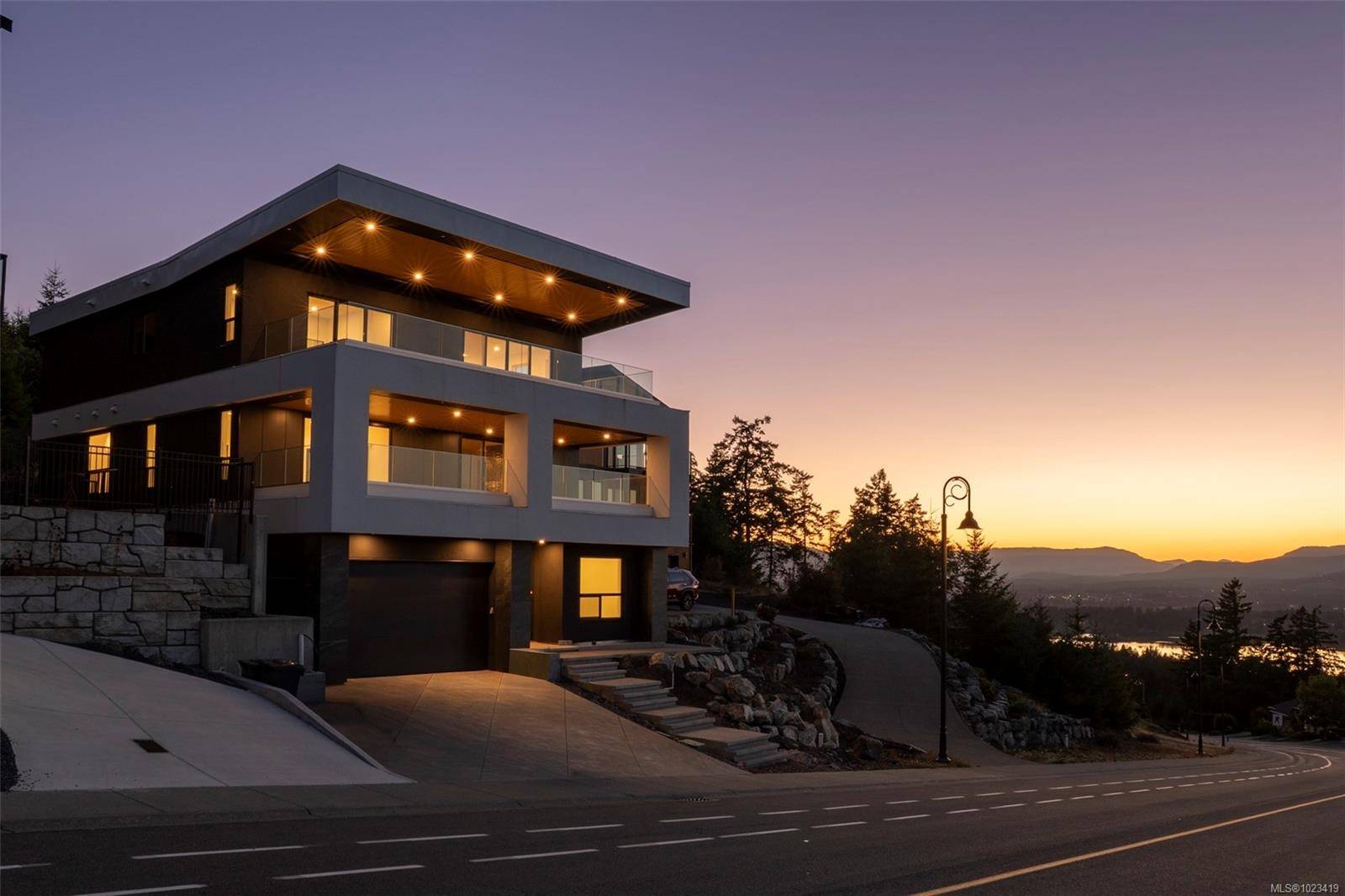 Duncan, BC V9L 0B3,1272 Kingsview Rd