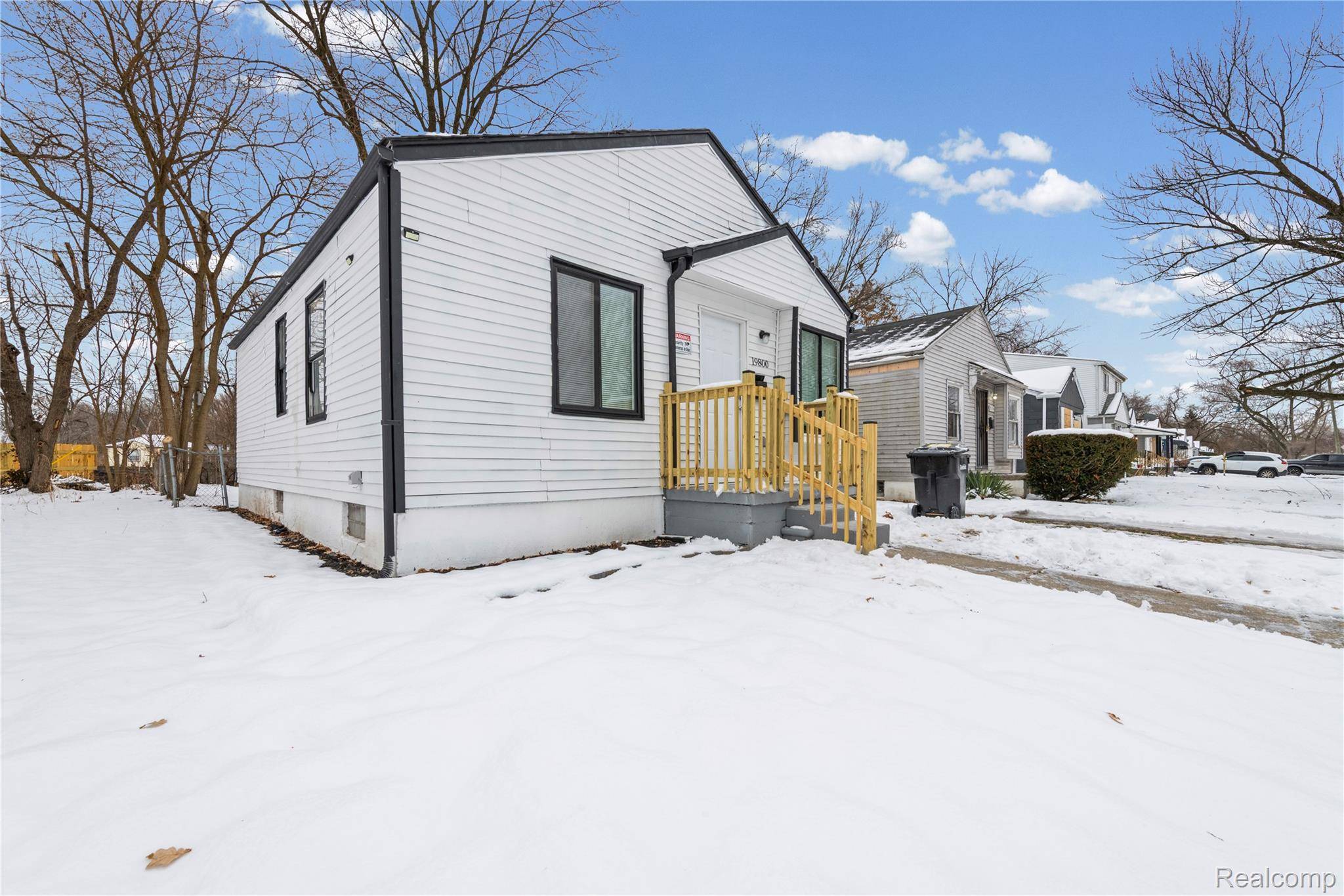 Detroit, MI 48235,19800 Oakfield ST