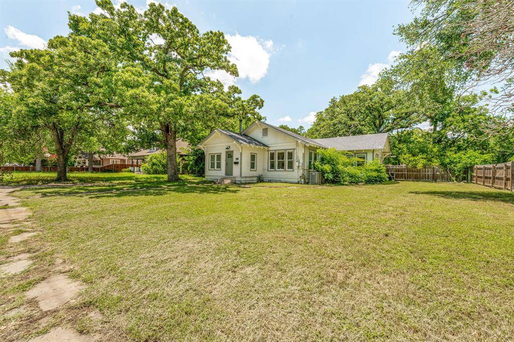 1143 W Jones Street, Stephenville, TX 76401