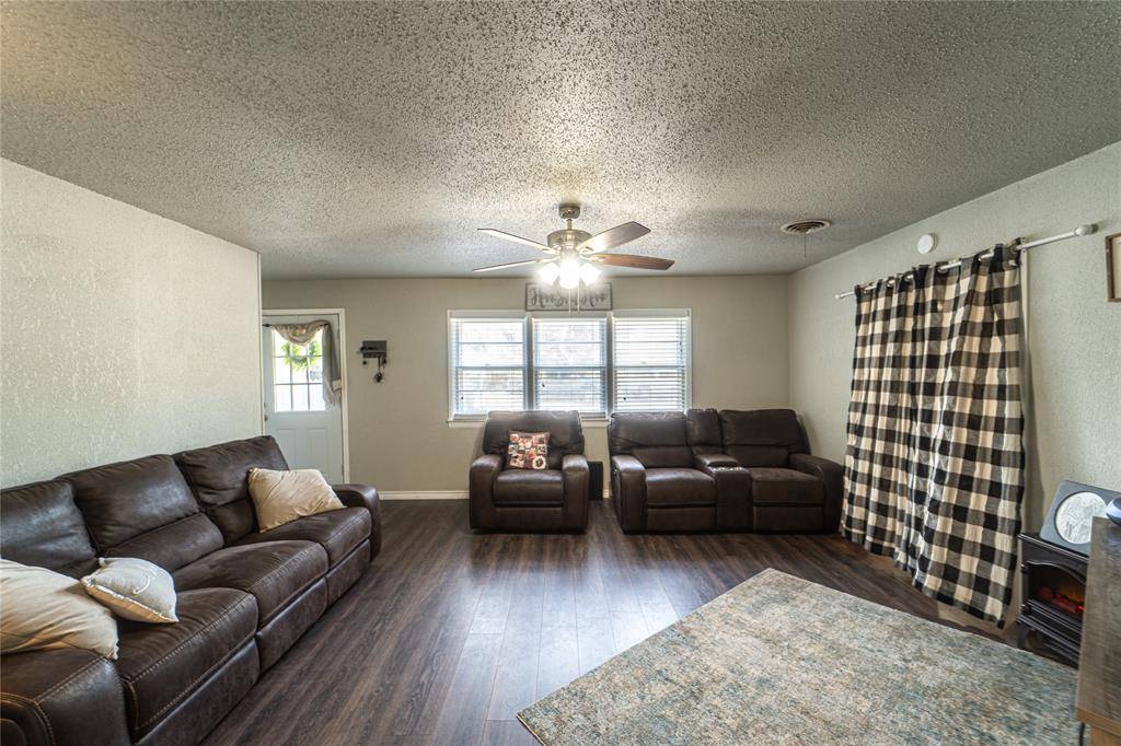 Cisco, TX 76437,1406 Bliss Street