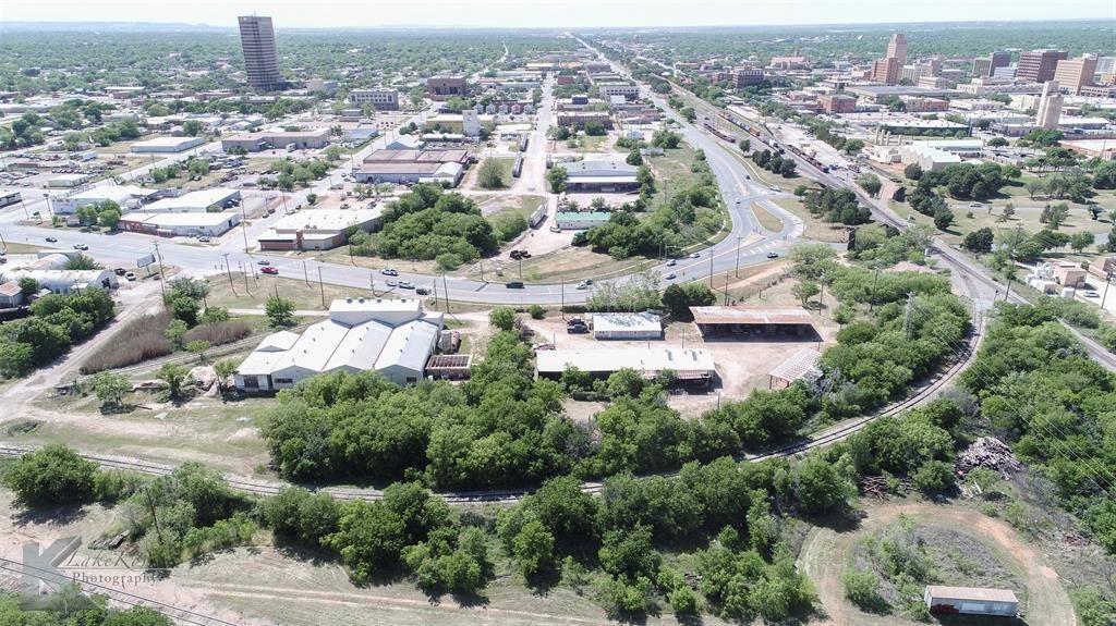 Abilene, TX 79602,133 S Treadaway Boulevard