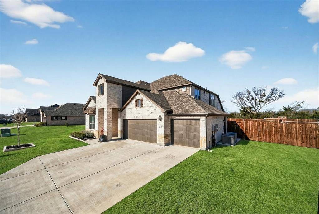 Pilot Point, TX 76258,596 Randy S Way