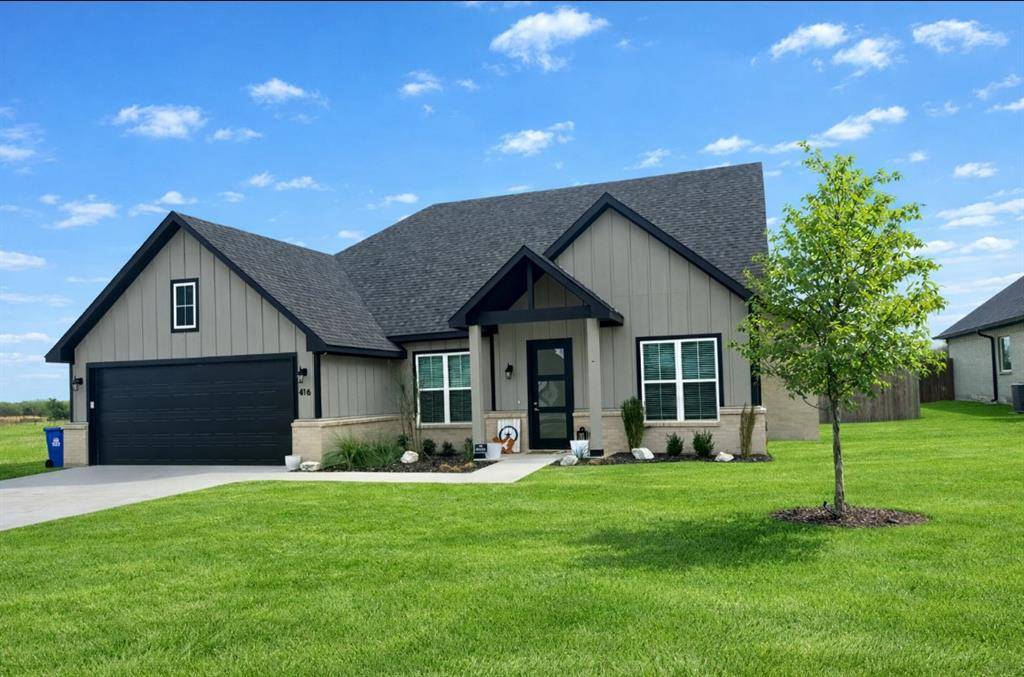 Callisburg, TX 76240,416 Austin Street