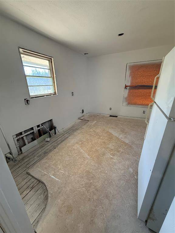 Grand Prairie, TX 75050,605 Hinton Street