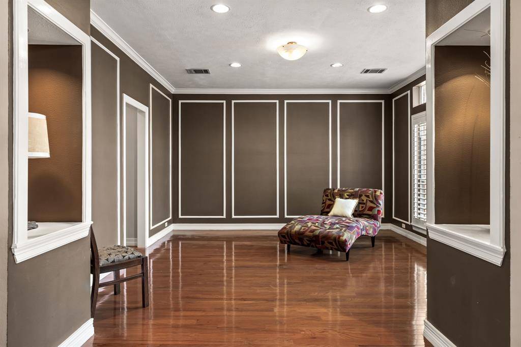 Plano, TX 75075,1120 Greenpark Drive