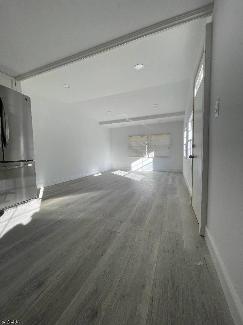 Wayne Twp., NJ 07470,18 5th Street