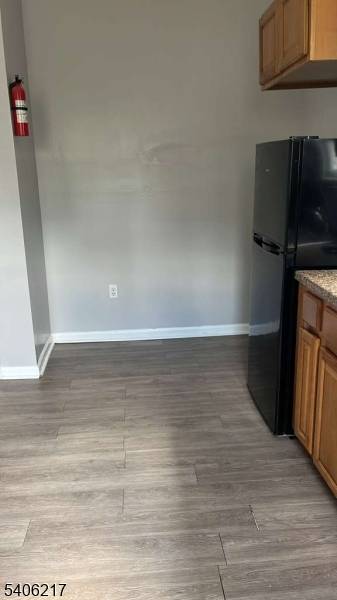 Newark City, NJ 07112,87 Schuyler Ave #1