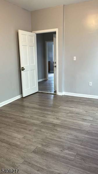 Newark City, NJ 07112,87 Schuyler Ave #1