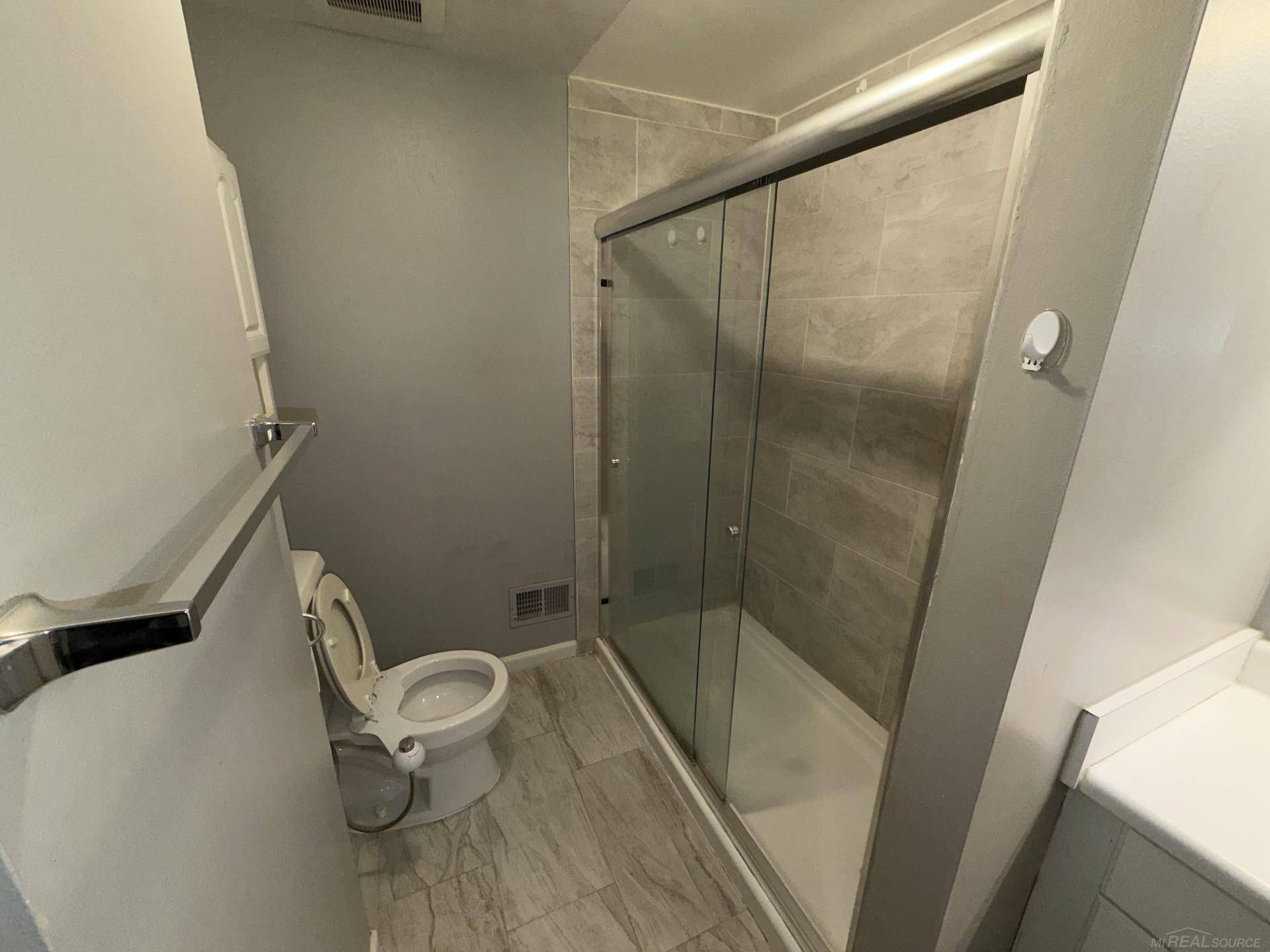 Sterling Heights, MI 48312,35144 TERRYBROOK DR