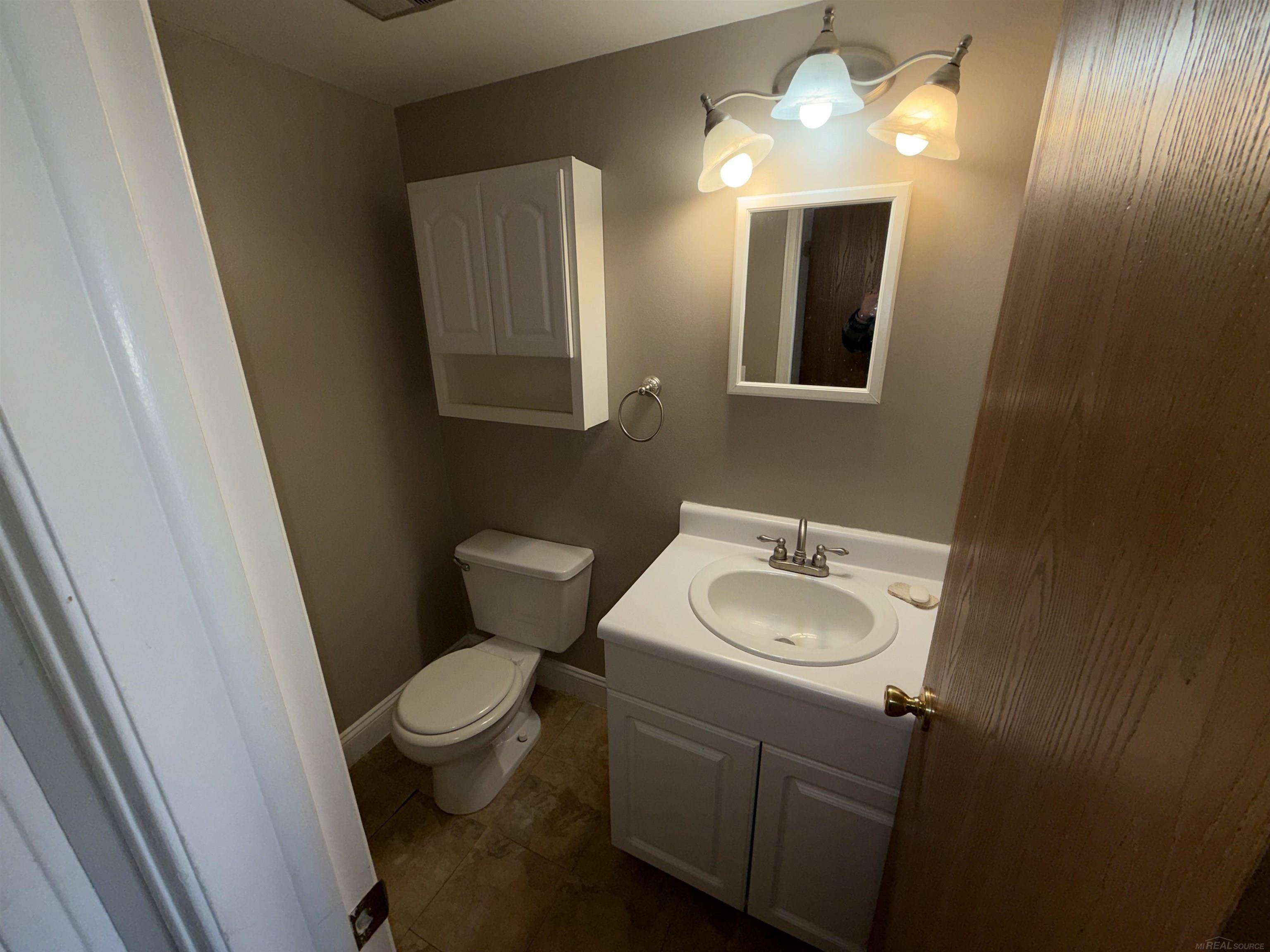 Sterling Heights, MI 48312,35144 TERRYBROOK DR