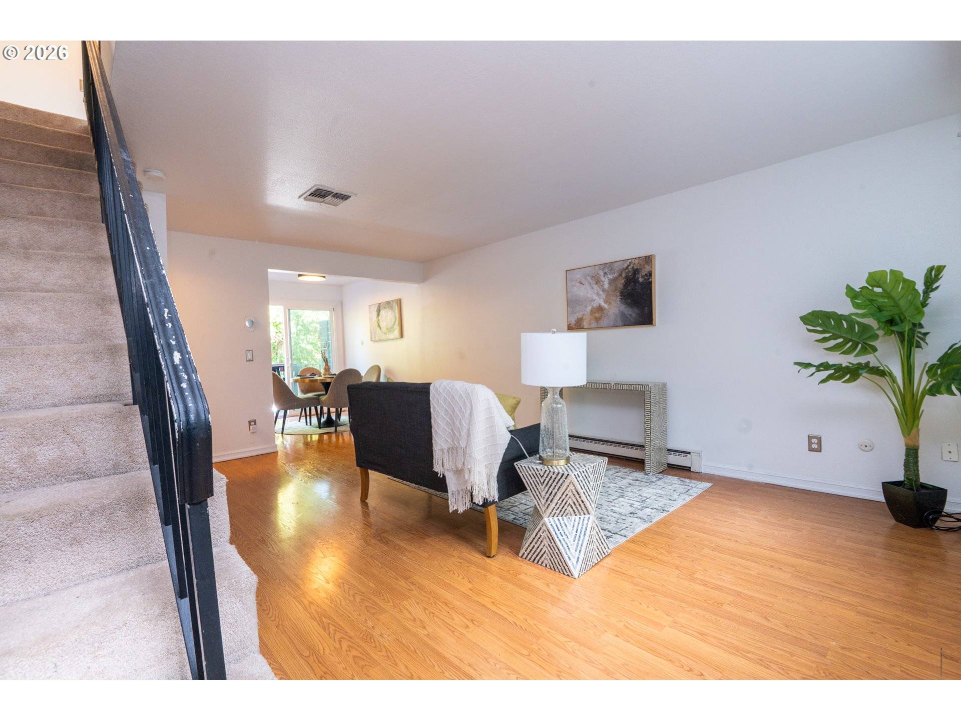 Portland, OR 97232,1827 NE MULTNOMAH ST