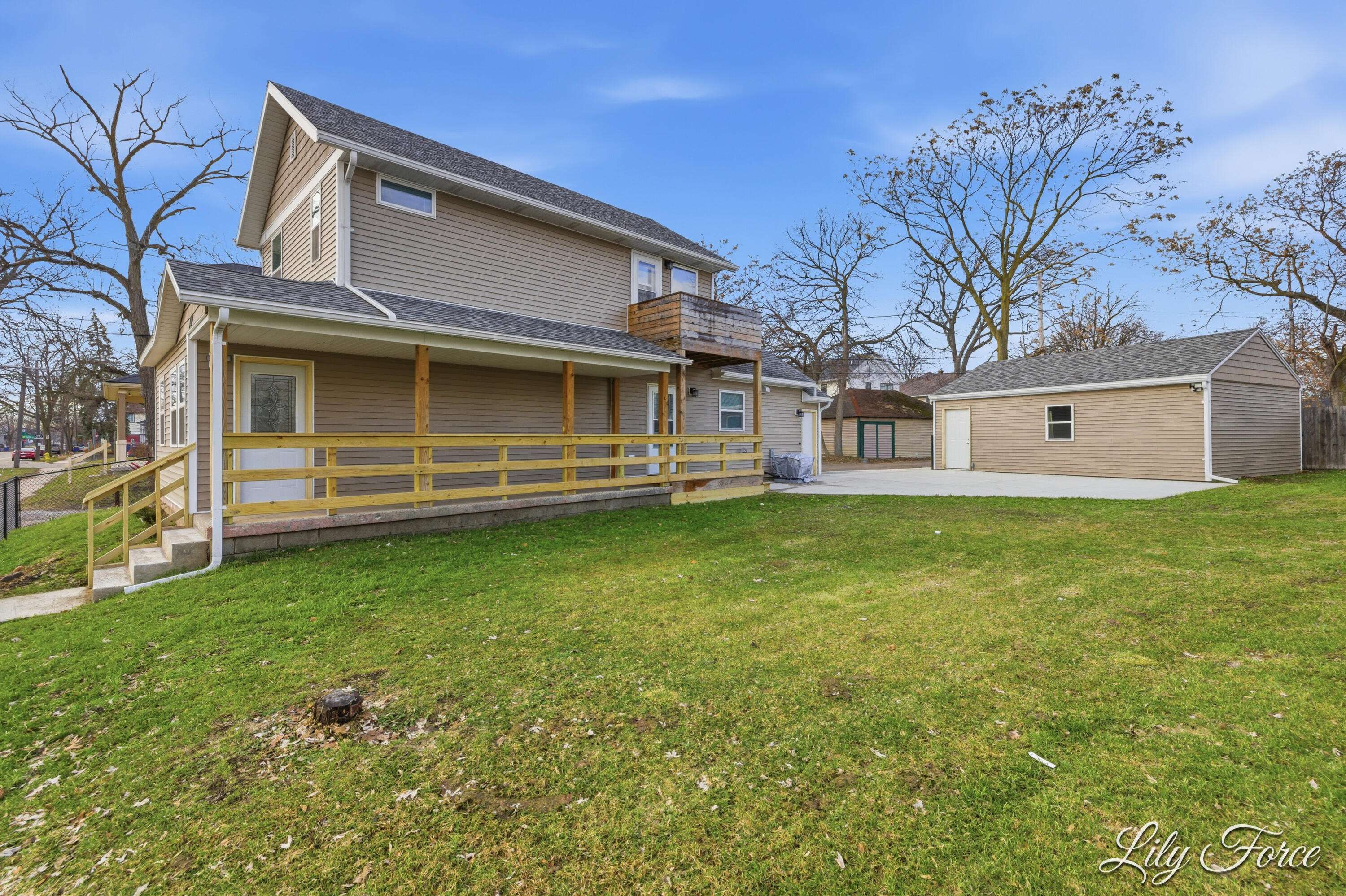 Grand Rapids, MI 49504,641 Butterworth ST SW