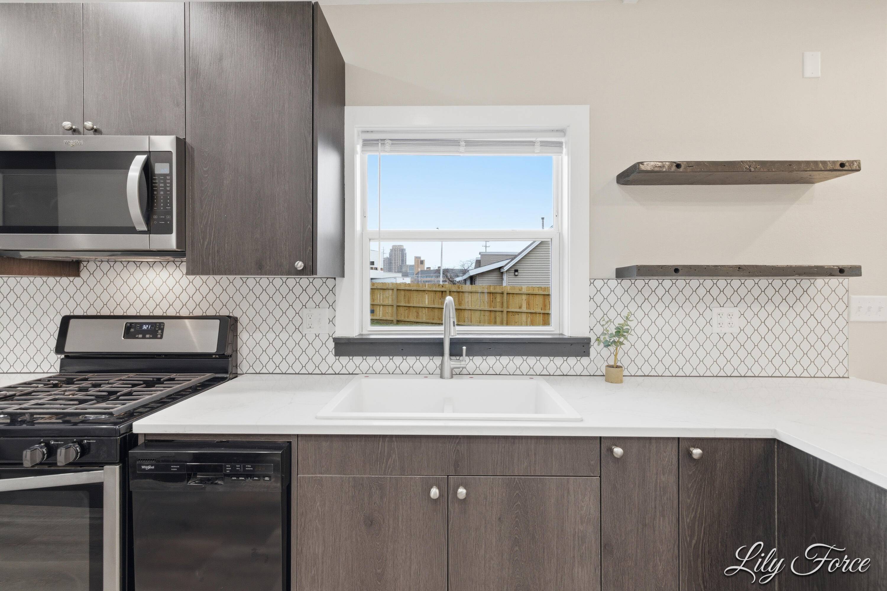 Grand Rapids, MI 49504,641 Butterworth ST SW