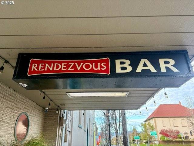 Tillamook, OR 97141,214 Pacific AVE