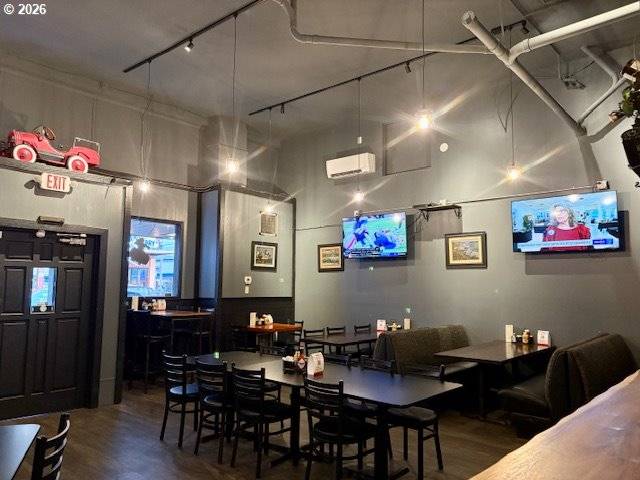 Tillamook, OR 97141,214 Pacific AVE