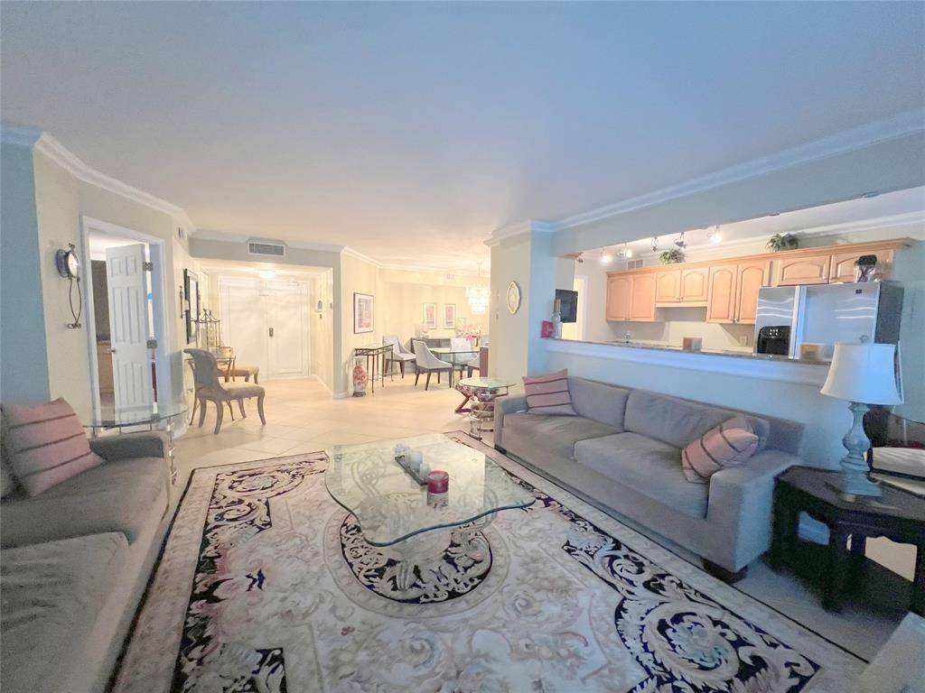 Fort Lauderdale, FL 33308,3400 Galt Ocean Dr #1003S