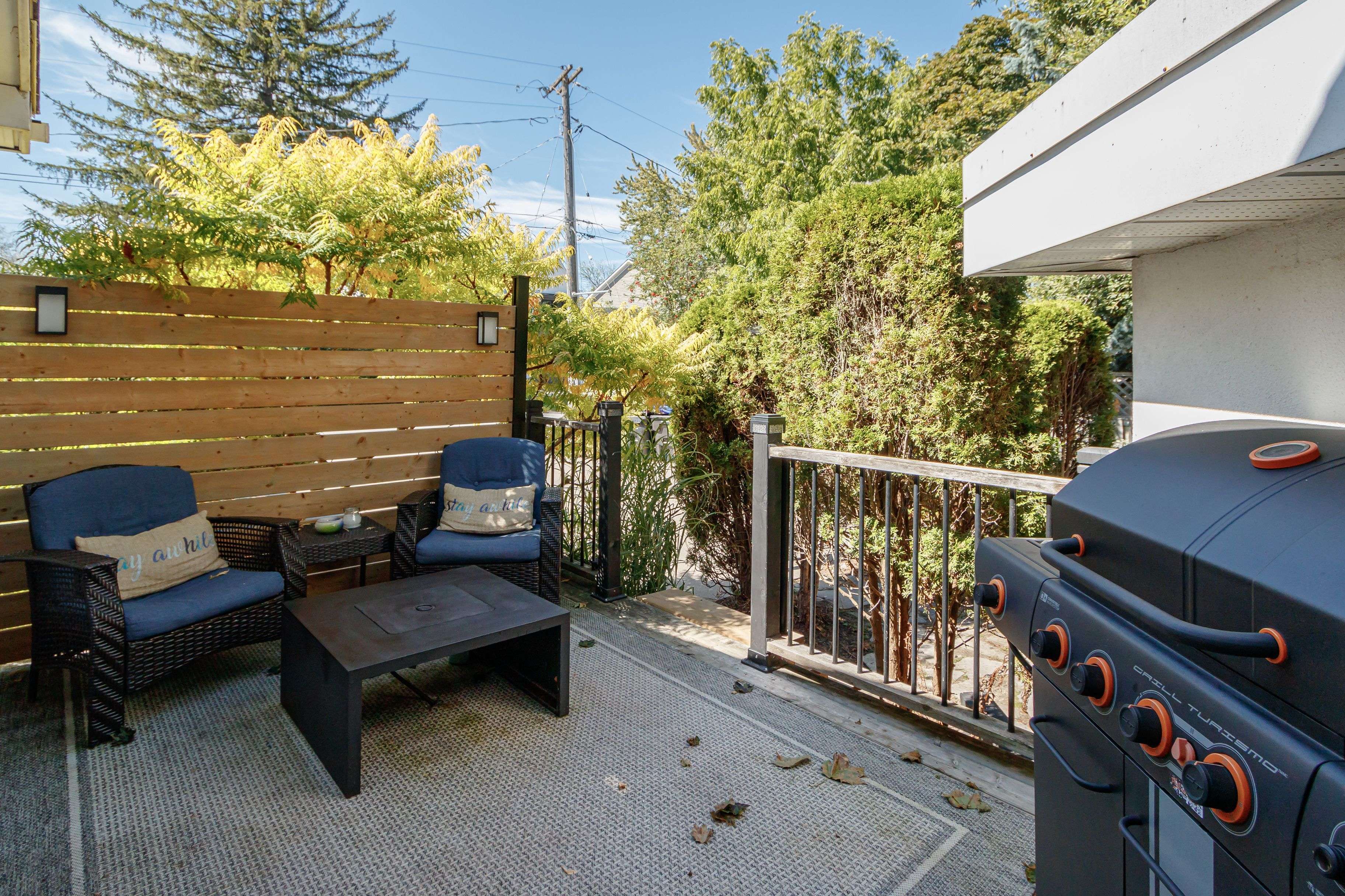 Collingwood, ON L9Y 3X2,42 NIAGARA ST