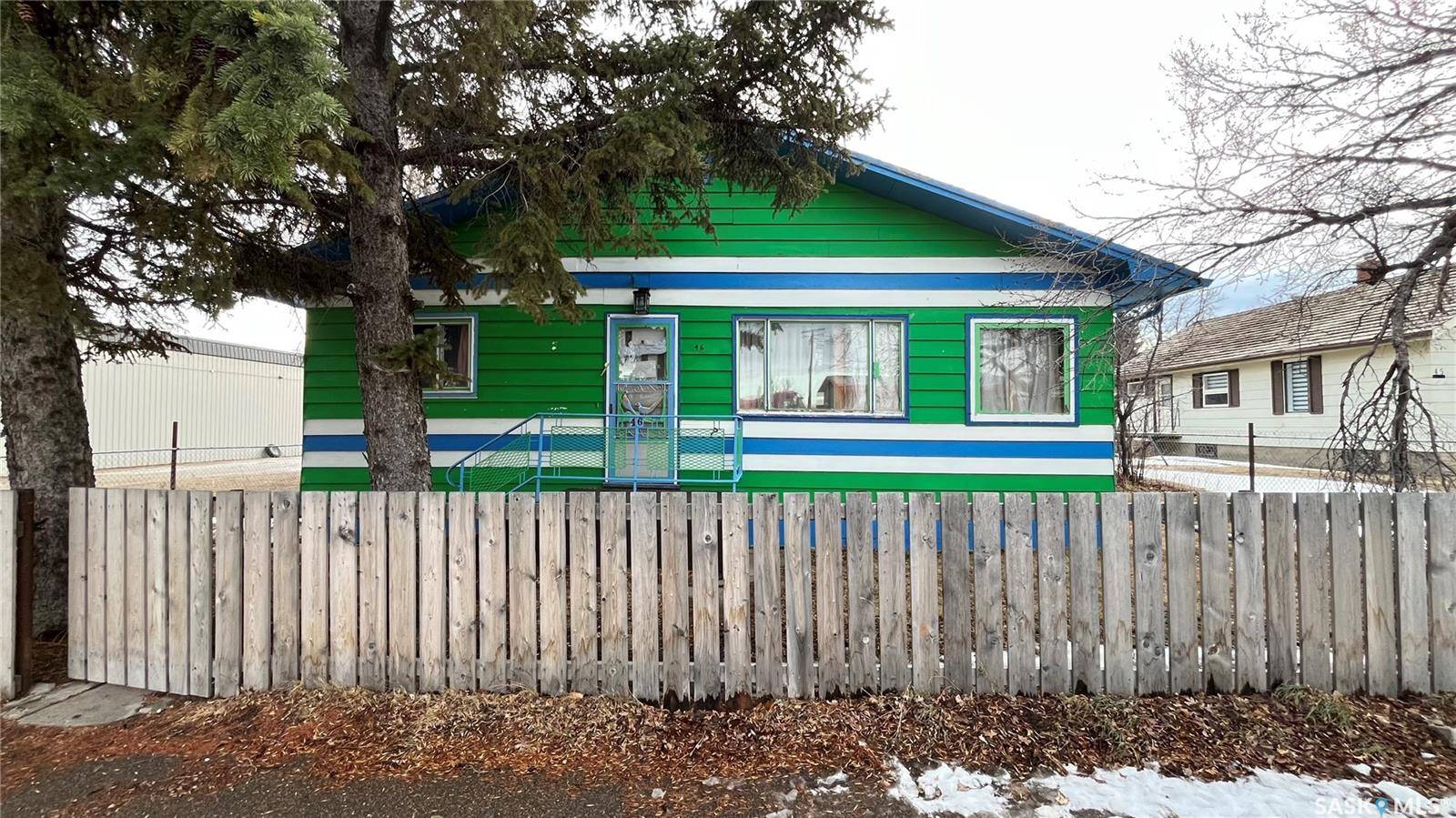 Maple Creek, SK S0N 1N0,46 Pacific AVENUE