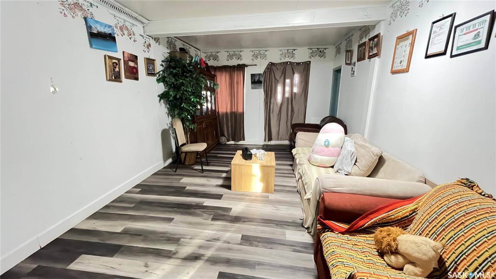 Maple Creek, SK S0N 1N0,46 Pacific AVENUE