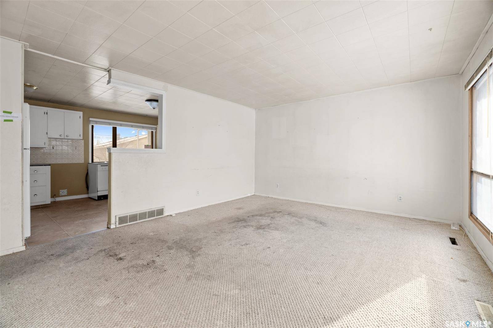 Regina, SK S4N 3Z1,1127 Wallace STREET