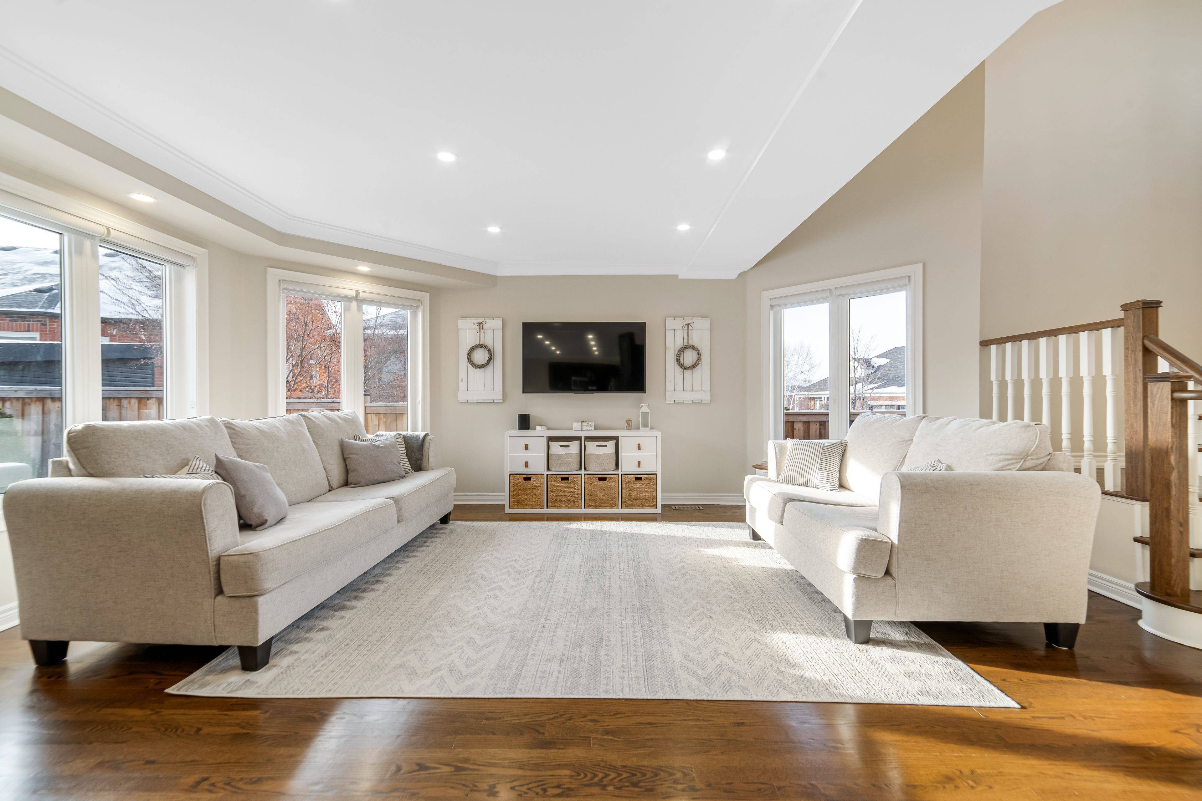 Caledon, ON L7C 1C4,18 Pinebrook CIR