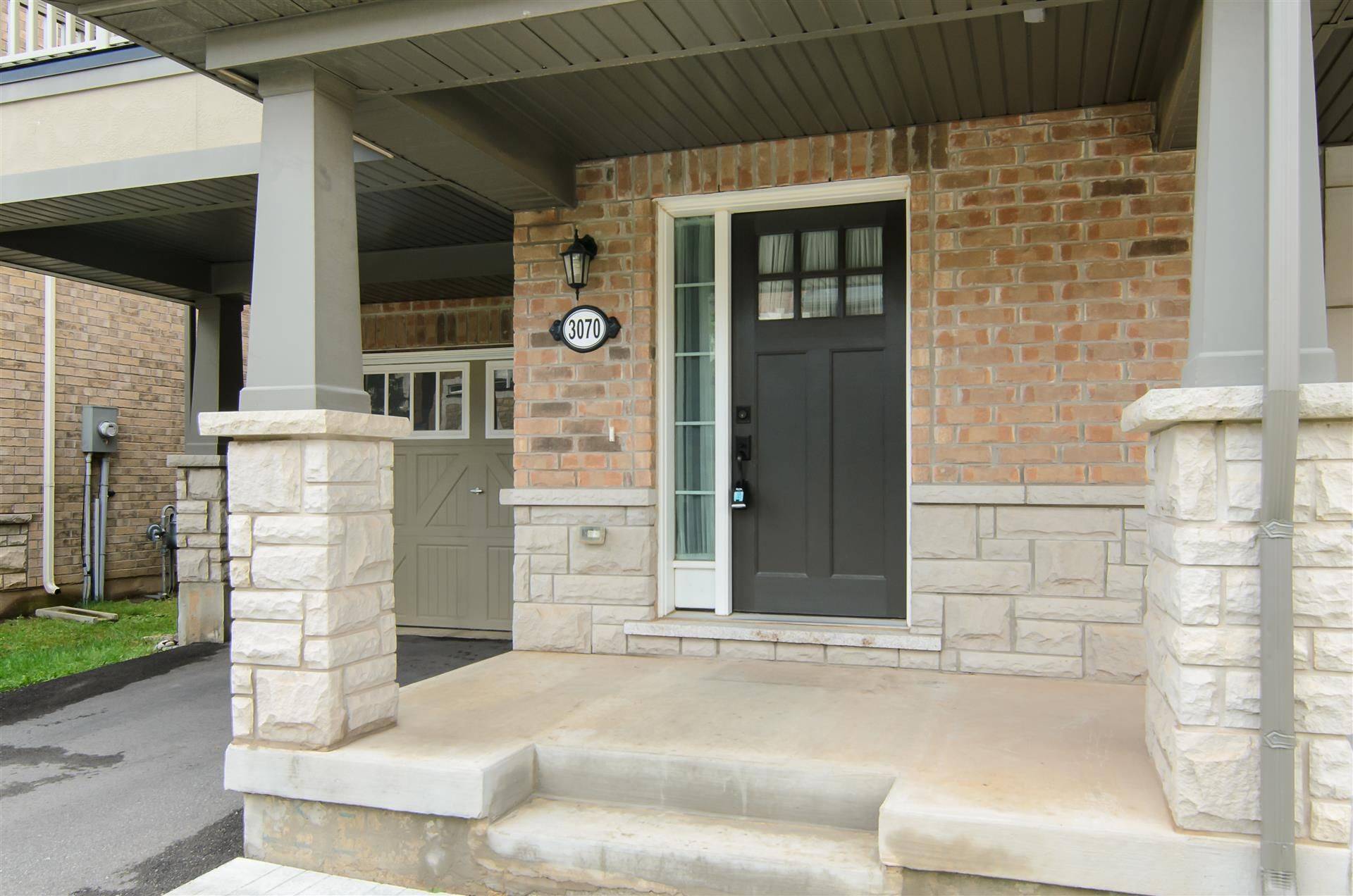 Oakville, ON L6M 0Y7,3070 Gardenia Gate