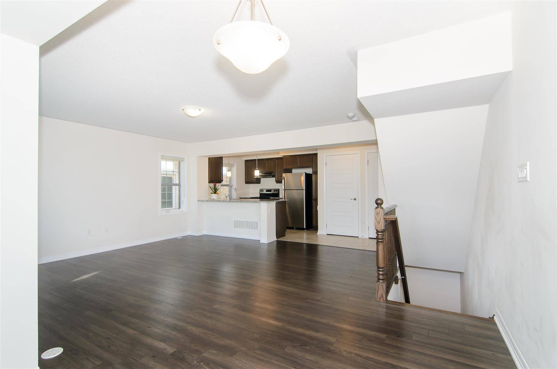 Oakville, ON L6M 0Y7,3070 Gardenia Gate