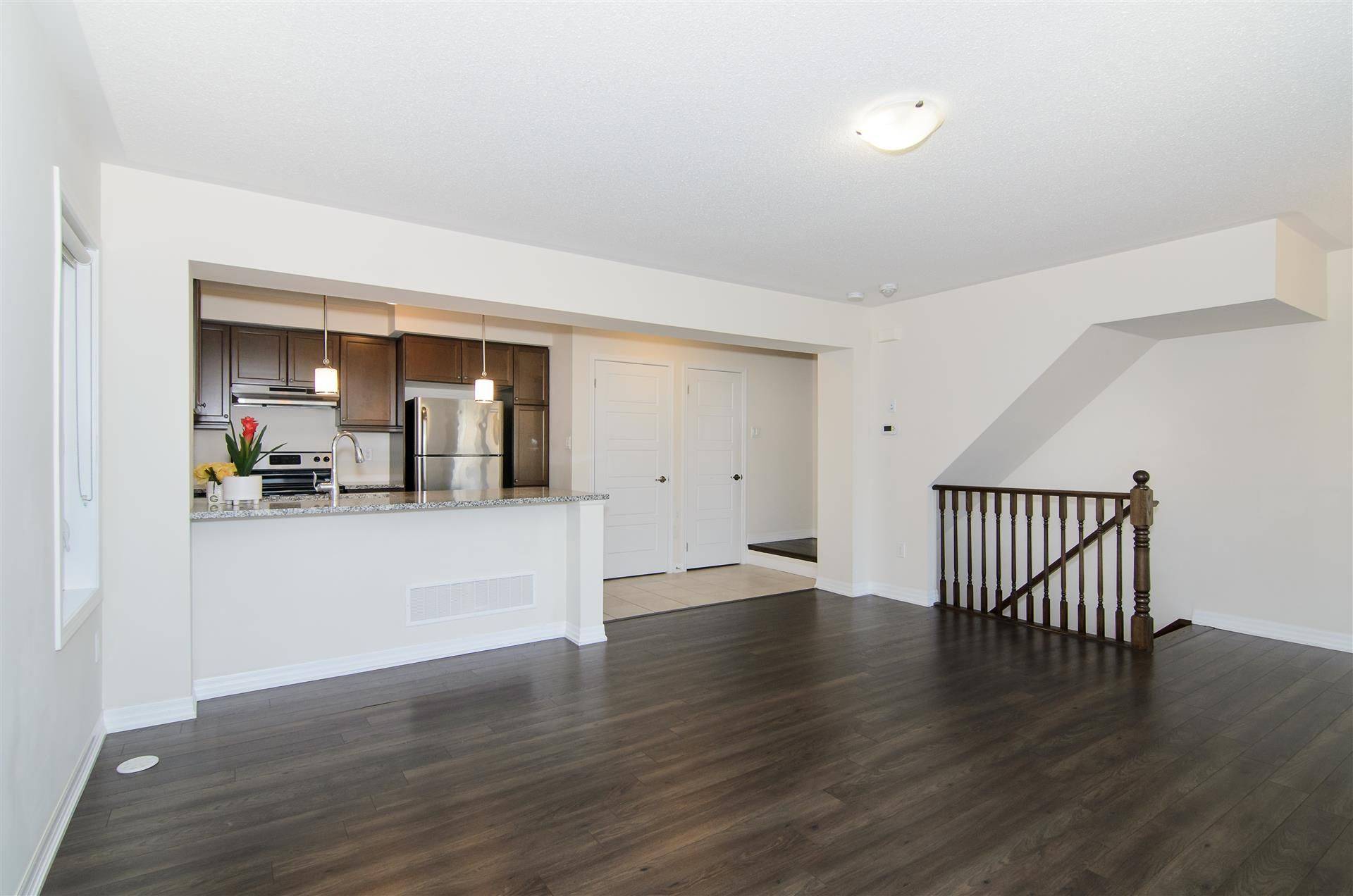 Oakville, ON L6M 0Y7,3070 Gardenia Gate