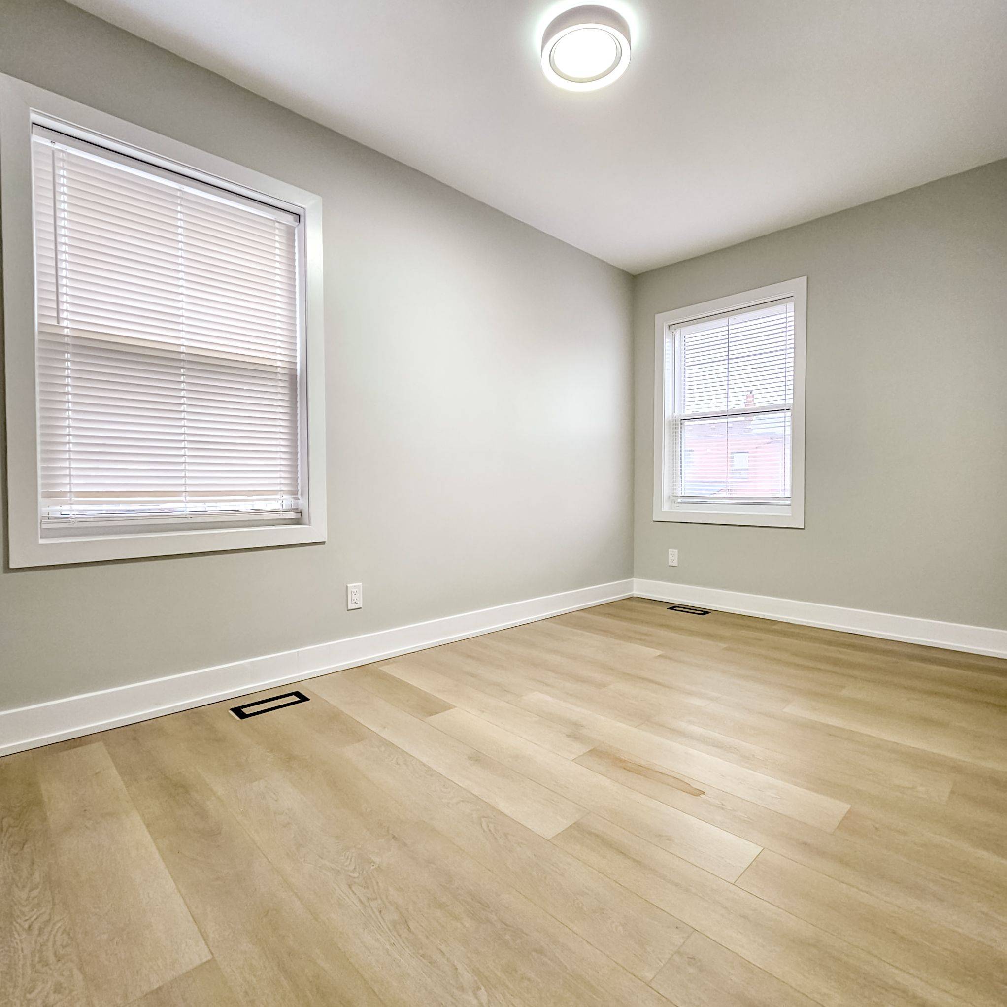 Toronto W03, ON M6E 4H2,167 Nairn AVE