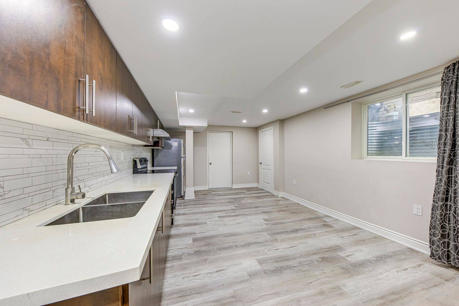 Brampton, ON L7A 3K3,99 Masters Green CRES #BSMT