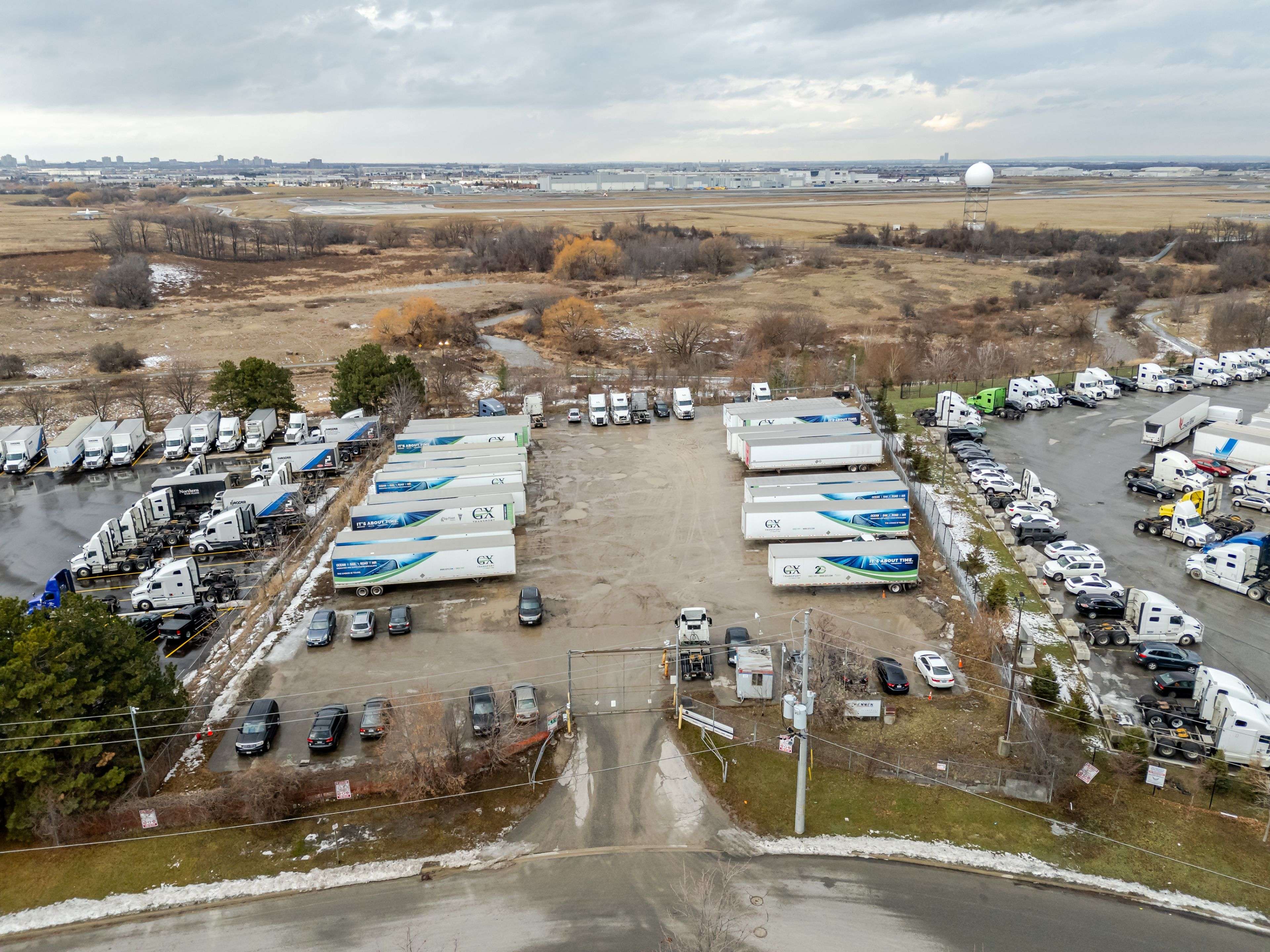 Mississauga, ON L5T 1S1,6495/6445 Van Deemter CT